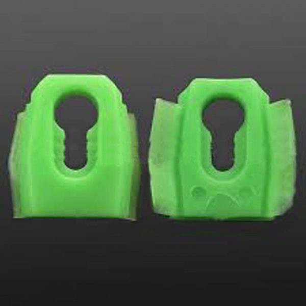 Body Mould Retainer